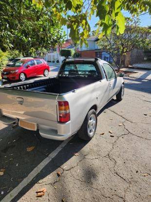 FORD COURIER 1.6 MPI L 8V FLEX 2P MANUAL